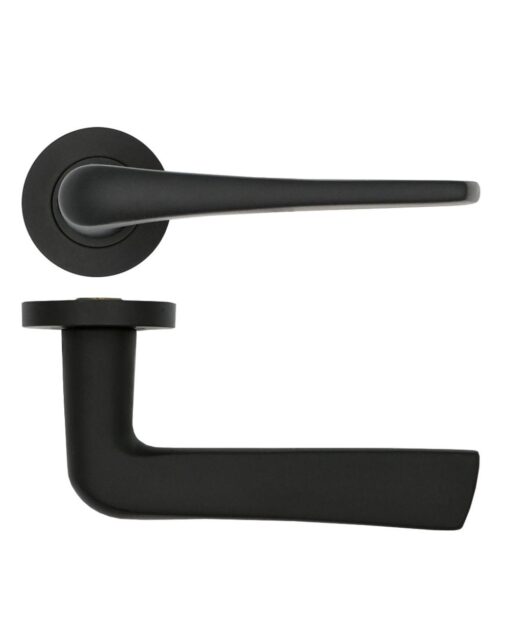 Como Lever on Round Rose